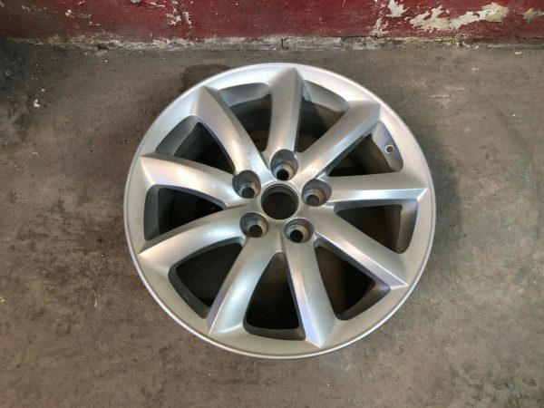 Genuine Toyota 18"x 7.5" Silver Alloy Wheel